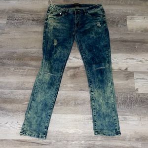 Platform jeans distressed size 34x30 NWT